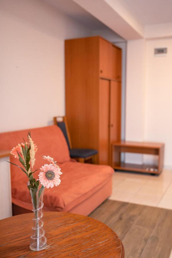 Hotel Holiday-M Ohrid Exterior foto